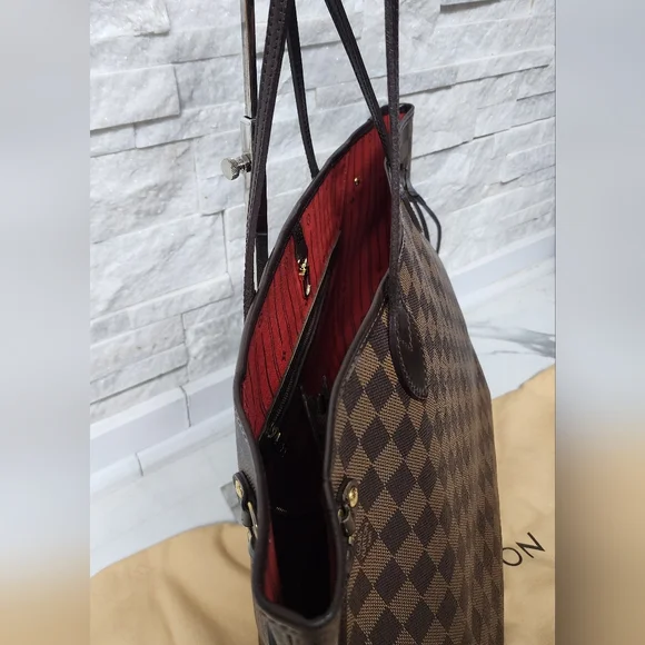 π Authentic Louis Vuitton Neverfull Damier Ebene Tote MM - Picture 7 of 16
